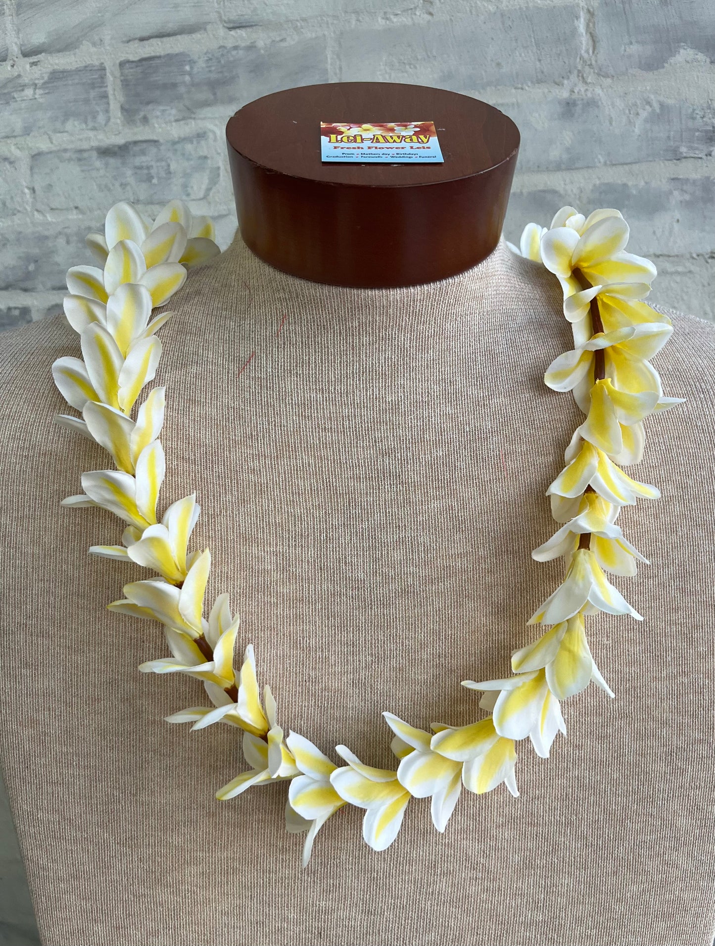 Silk Plumeria Lei