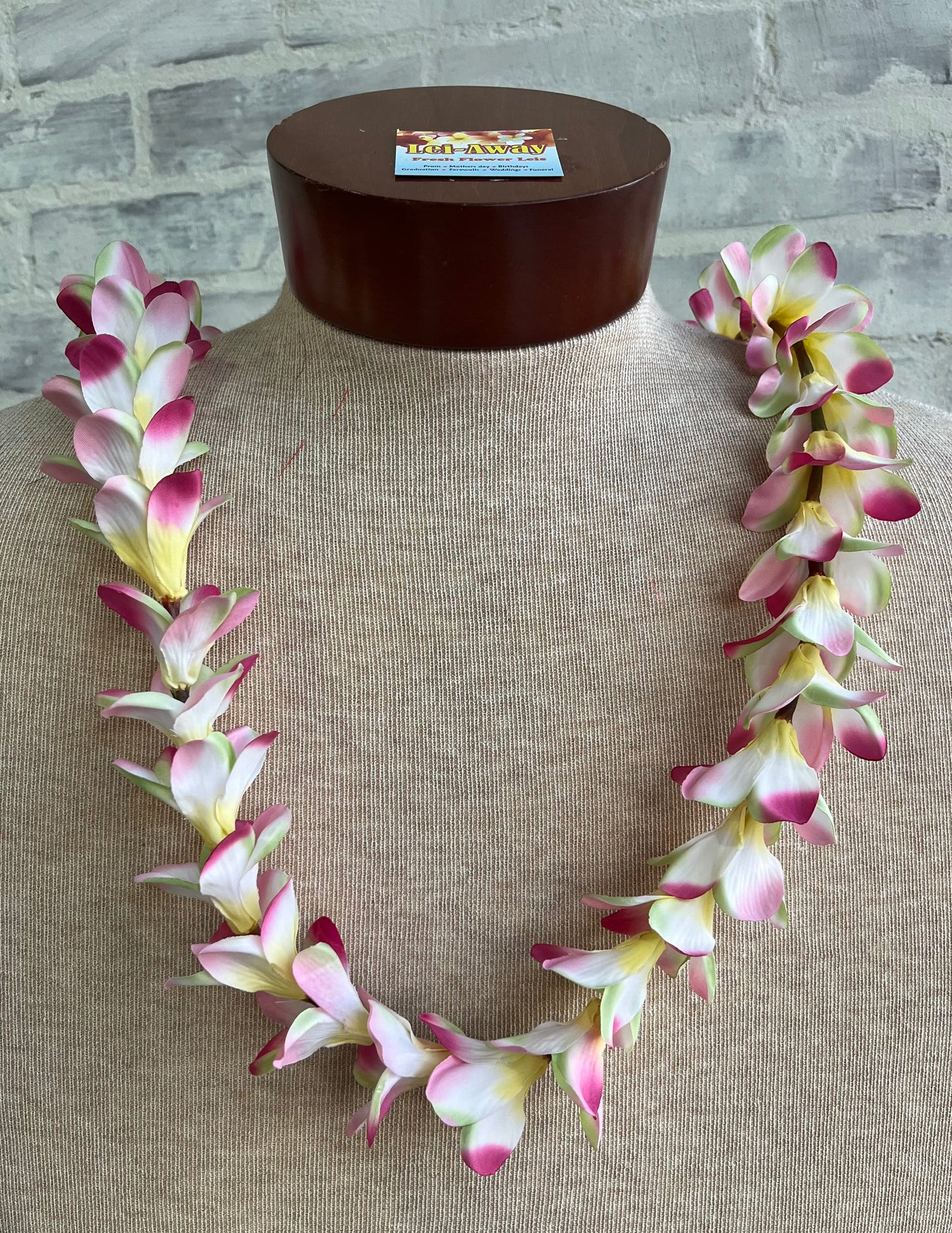 Silk Plumeria Lei