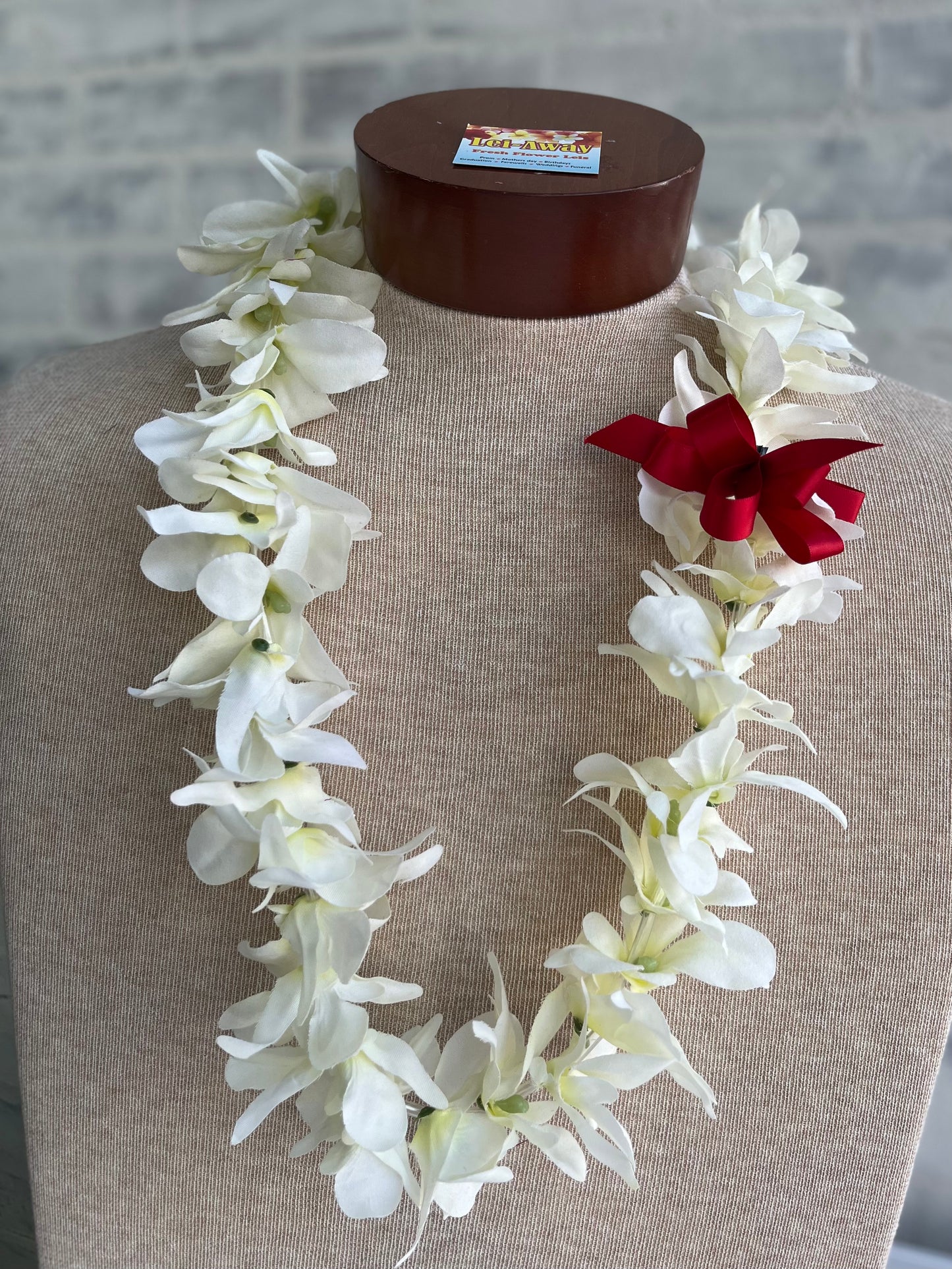 Silk Single Orchid Lei