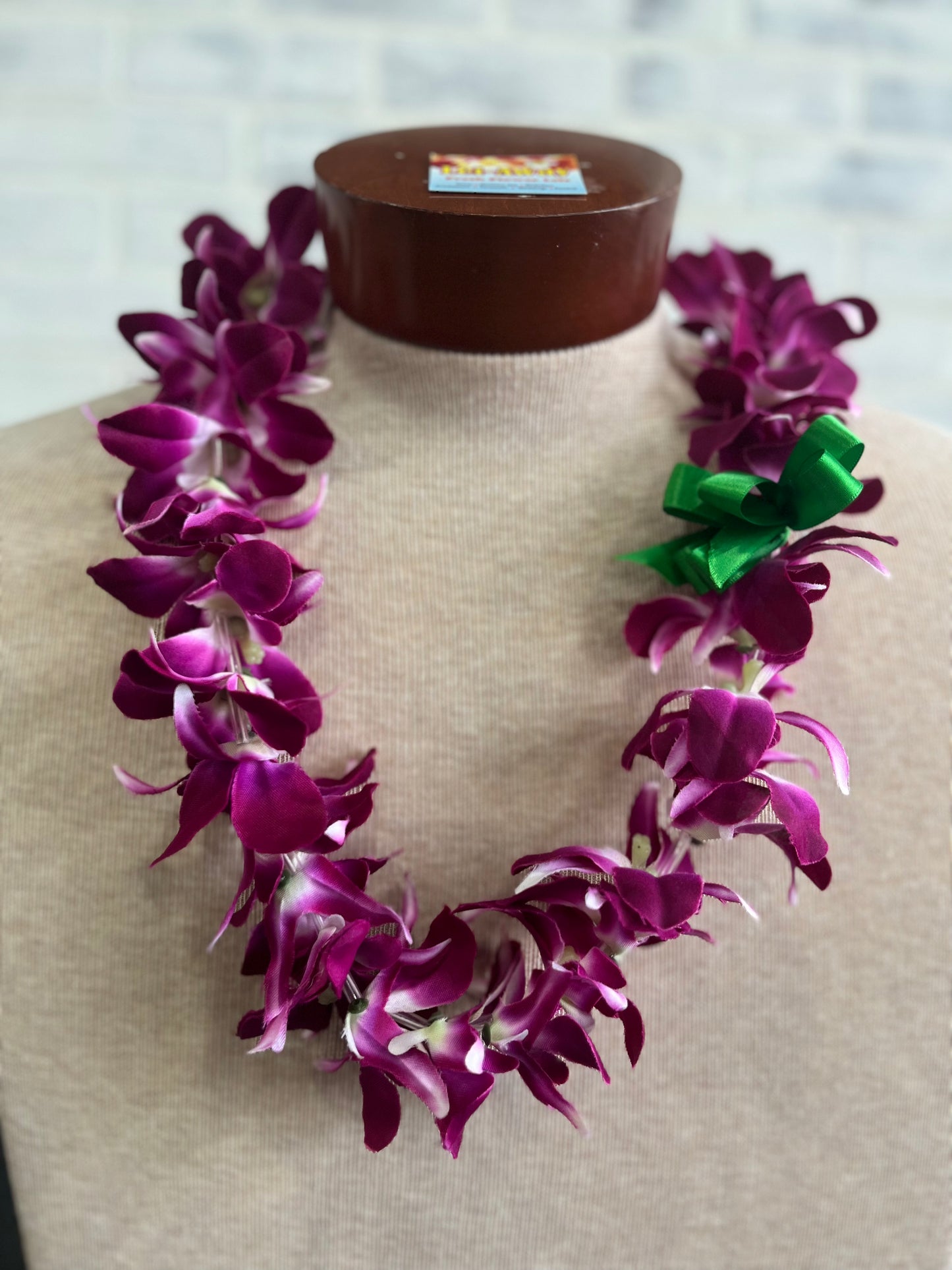 Silk Single Orchid Lei