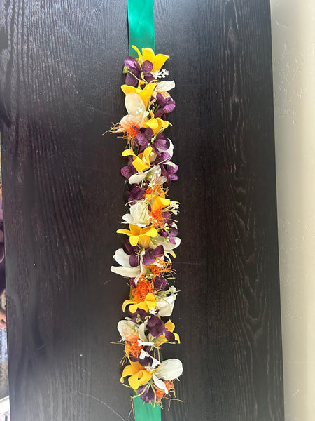 Silk Lei Po'o or Haku Lei